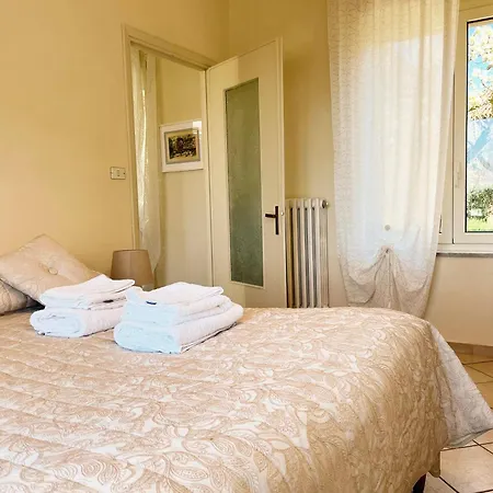 Апартаменты Casa Frutteto Private Garden In Monferrato Montegrosso d'Asti
